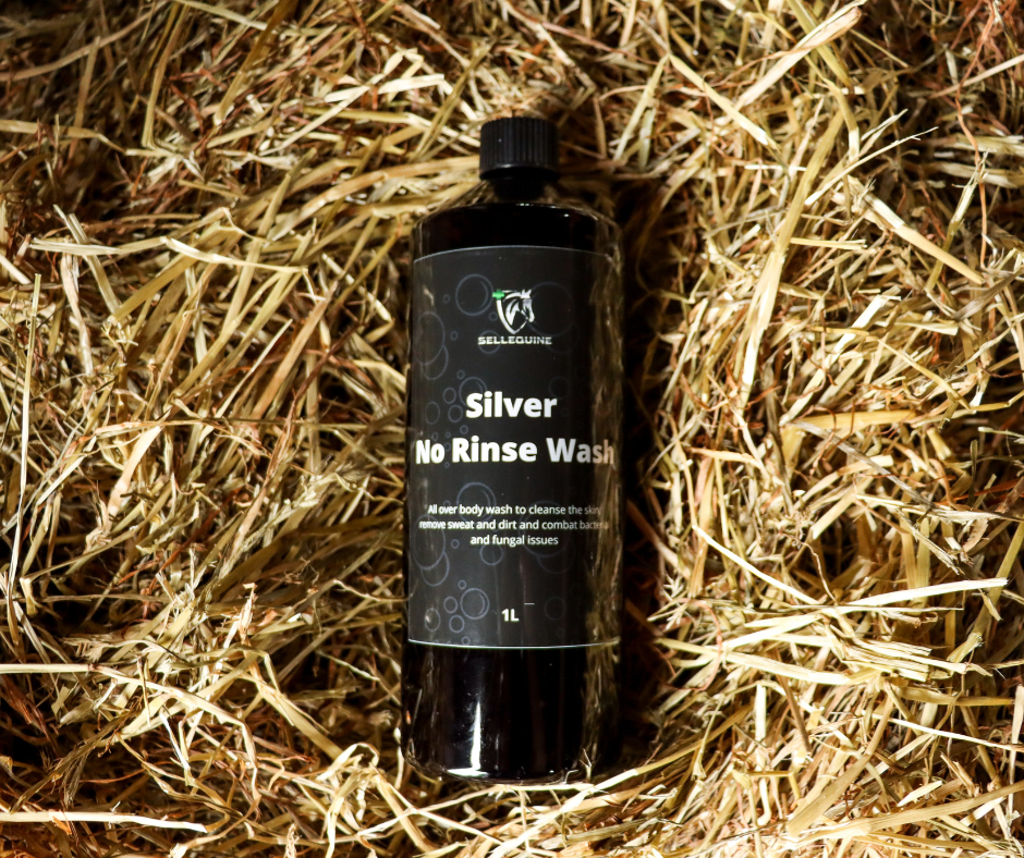 Silver no rinse horse wash for sweat and dirt